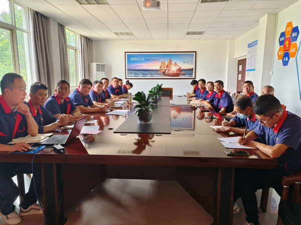 鋼構(gòu)公司黨支部開展主題黨課活動