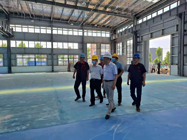 市住建局局長到獅子山項目調(diào)研  市住建局局長到獅子山項目調(diào)研