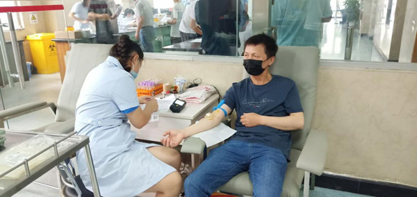 公司積極響應(yīng)應(yīng)急獻(xiàn)血   公司積極響應(yīng)應(yīng)急獻(xiàn)血