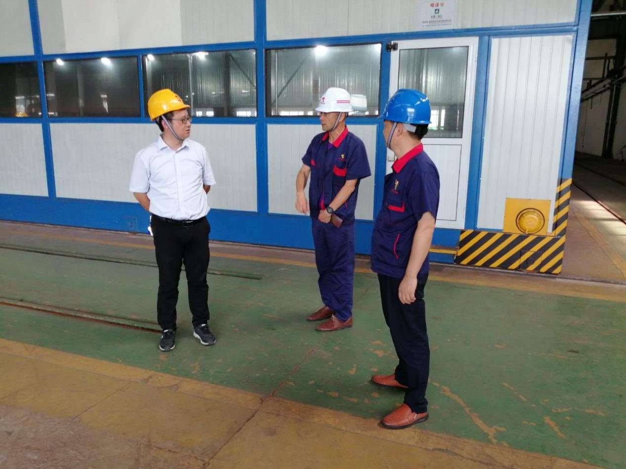 集團(tuán)公司到公司開展二季度安全環(huán)保檢查  集團(tuán)公司到公司開展二季度安全環(huán)保檢查